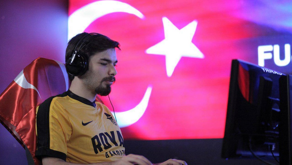 BEŞİKTAŞ’TAN DEV HEARTHSTONE TRANSFERİ!